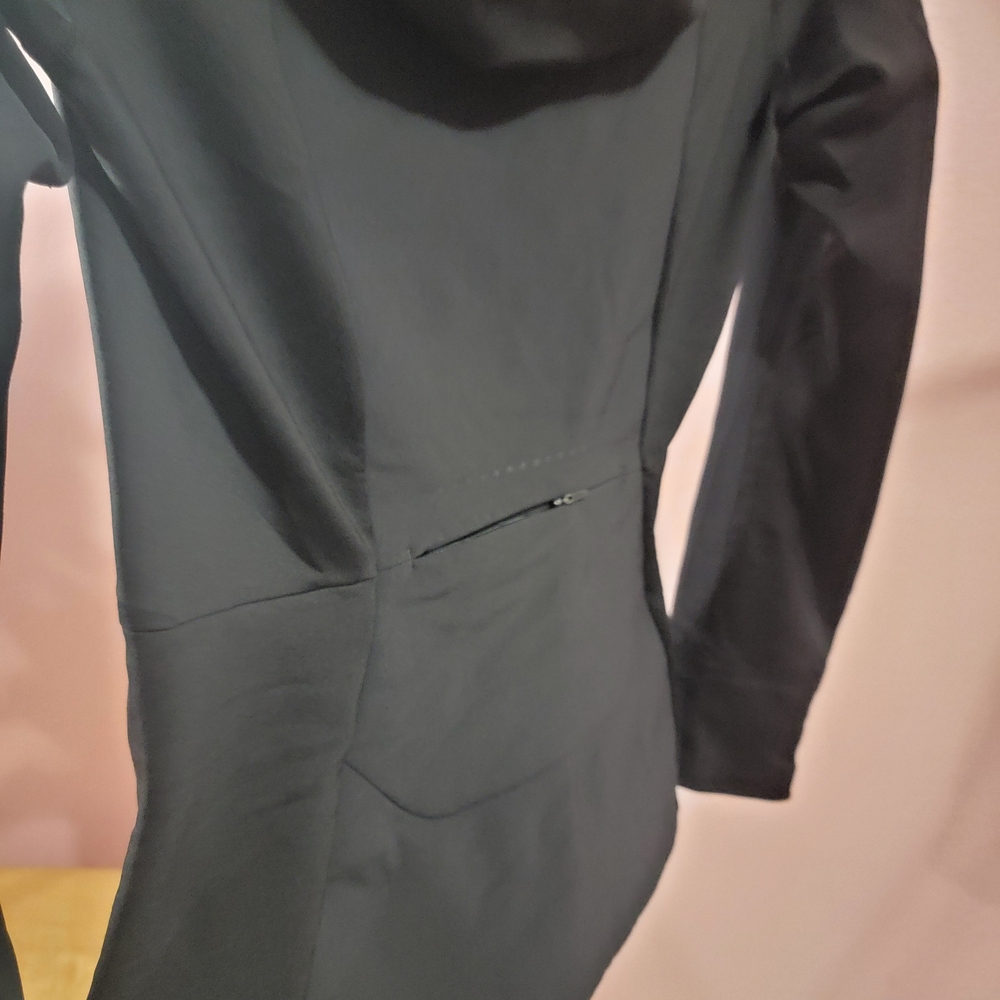 lululemon athletica Women's Utility Jacket in Black - Picture 7 of 12